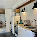 Dom wakacyjny Den Gamle Skomager Ved Slotssoen