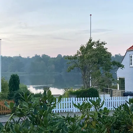 Den Gamle Skomager Ved Slotssoen Gråsten