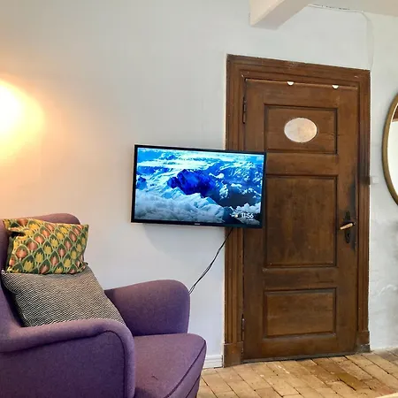 Den Gamle Skomager Ved Slotssoen Gråsten